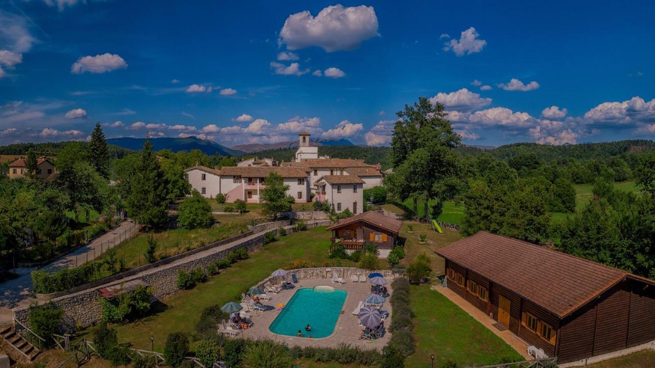 Castello Di Pupaggi Villa Sellano Exteriör bild